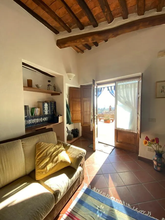 L'Angolodipetroio Apartment